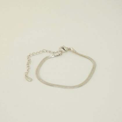 PULSERA LISA PLANA CON BAÑO DE RODIO