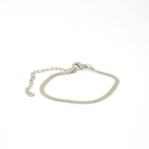 PULSERA LISA PLANA CON BAÑO DE RODIO