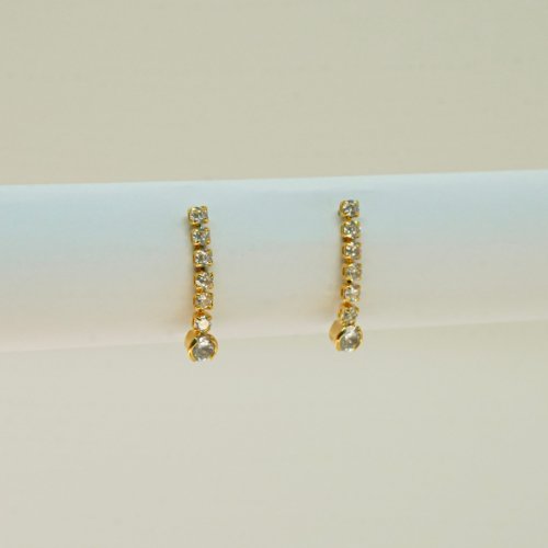 ARETES CRISTALES CON BAÑO DE ORO