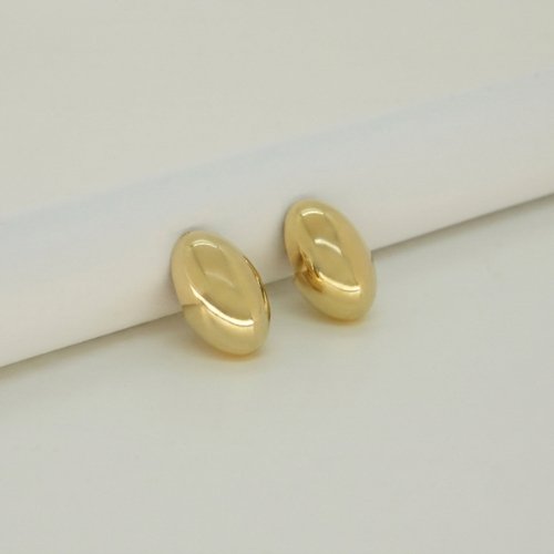 ARETES LISOS CON BAÑO DE ORO