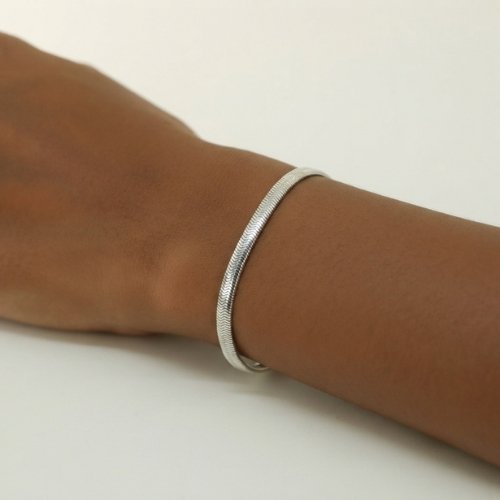 PULSERA DE MALLA FLEXIBLE CON BAÑO DE RODIO