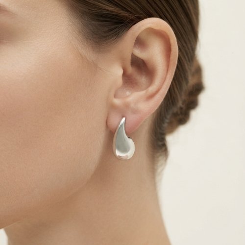ARETES LISOS CON BAÑO DE RODIO