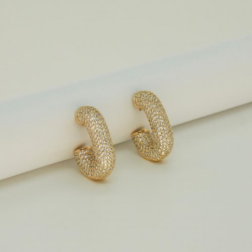 ARETES ZIRCONIAS CON BAÑO DE ORO