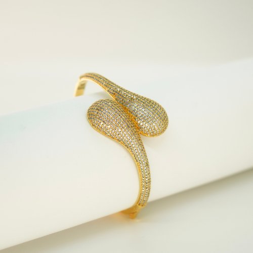 PULSERA BRAZALETE CON BAÑO DE ORO Y ZIRCONIAS