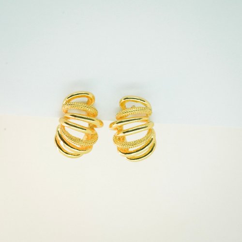 ARETES CON BAÑO DE ORO