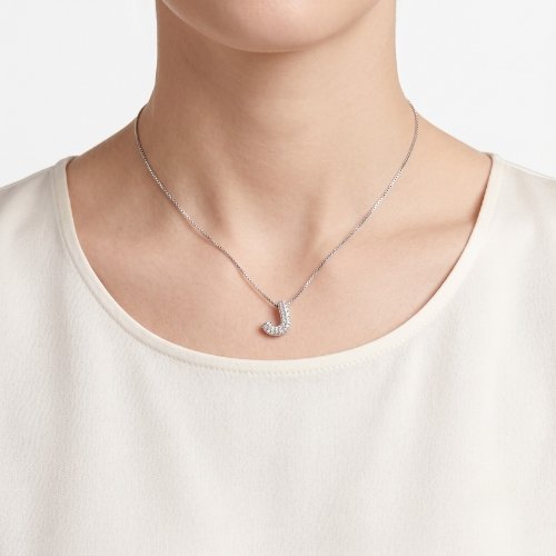 COLLAR LETRA ZIRCONIA CON BAÑO DE RODIO