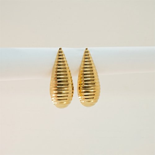 ARETES LISOS CON BAÑO DE ORO