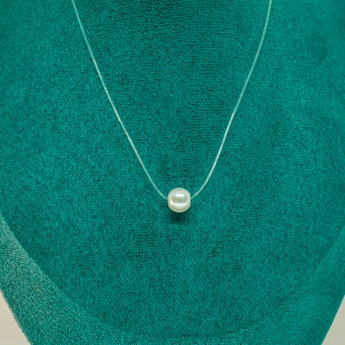 COLLAR INVISIBLE CON PERLA