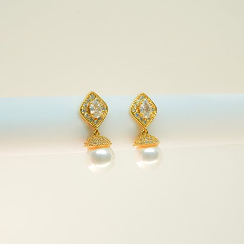 ARETES CRISTAL CON BAÑO DE ORO