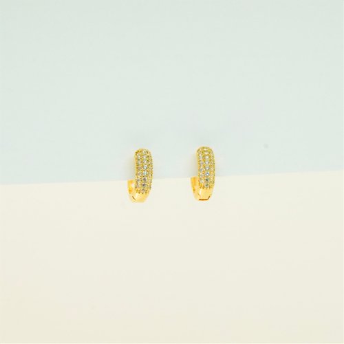 ARETES ARO ZIRCONIAS Y BAÑO DE ORO