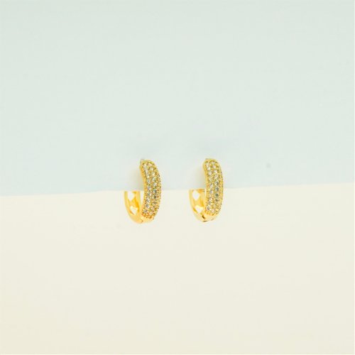 ARETES ARO ZIRCONIAS Y BAÑO DE ORO