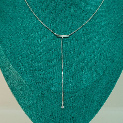 COLLAR LARGO LISO ZIRCONIA CON BAÑO DE RODIO