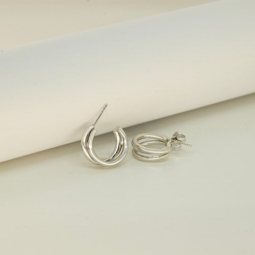 ARETES CON BAÑO DE RODIO