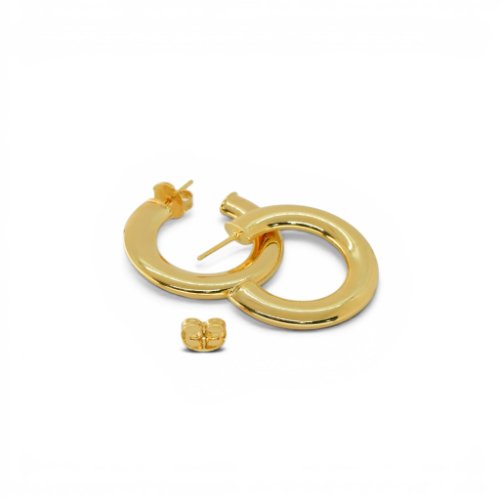 ARETES LISOS CON BAÑO DE ORO