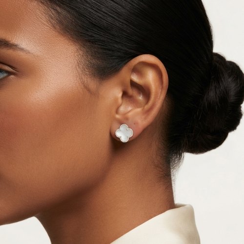 ARETES TRÉBOL CON BAÑO DE RODIO