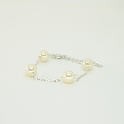 PULSERA PERLAS CON BAÑO DE RODIO