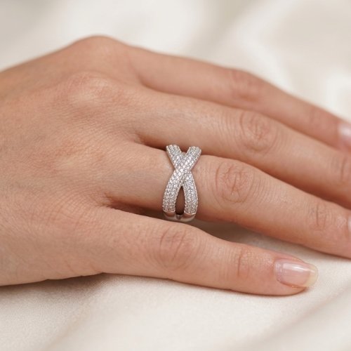 ANILLO ZIRCONIA
