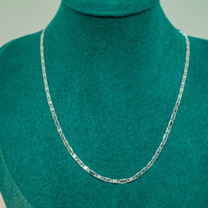 COLLAR CORTO PLANO CON BAÑO DE RODIO