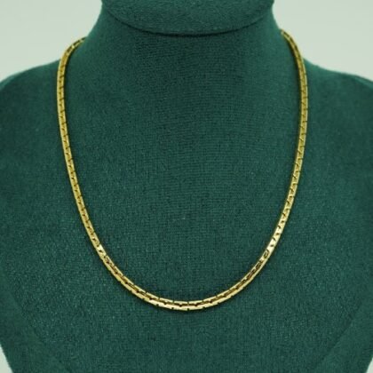 COLLAR CON BAÑO DE ORO