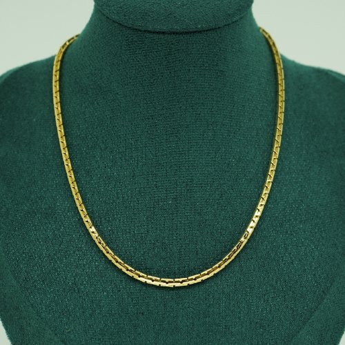 COLLAR CON BAÑO DE ORO