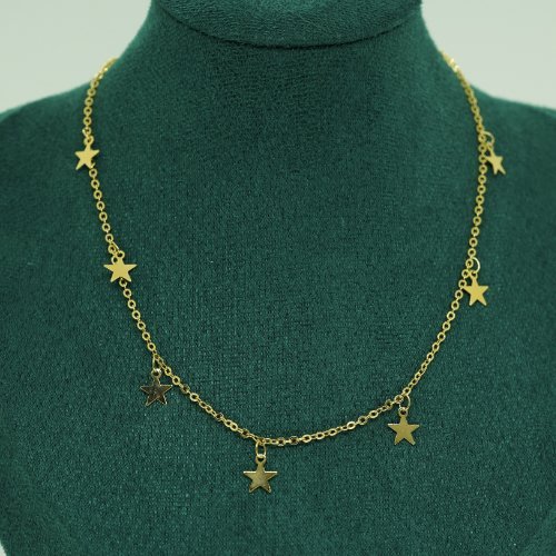 COLLAR CORTO ESTRELLAS CON BAÑO DE ORO
