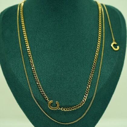 COLLAR DOBLE LETRA CON BAÑO DE ORO
