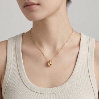 COLLAR LISO CON BAÑO DE ORO